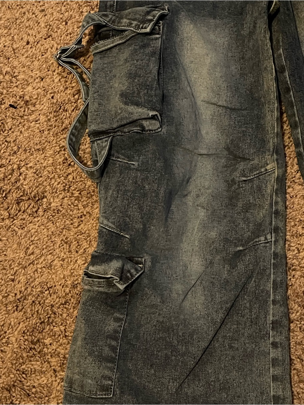 VIP Washed Cargo Jeans - Picture 4 of 5